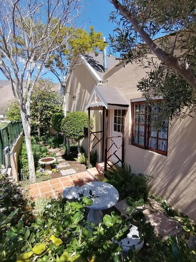モンタギュー Squirrels Corner Bed & Breakfast エクステリア 写真