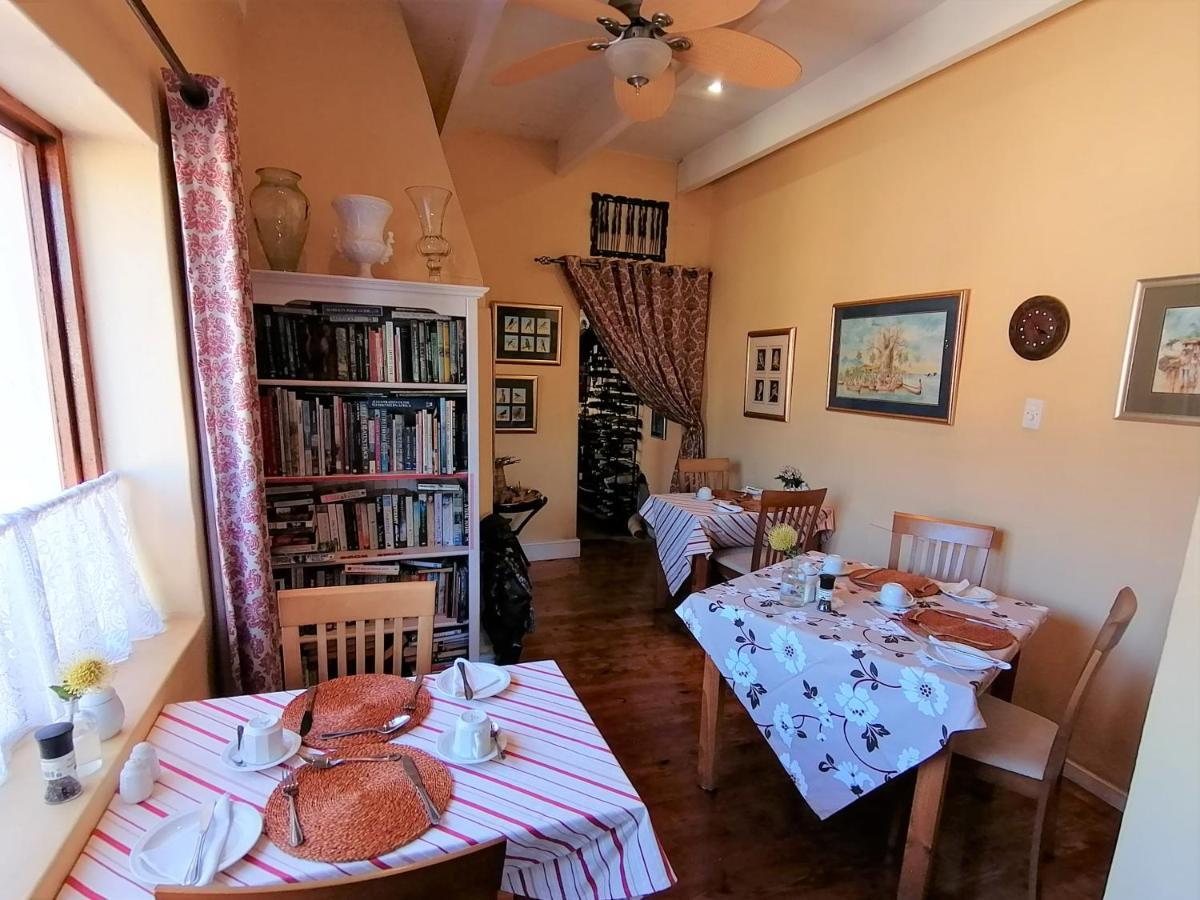 モンタギュー Squirrels Corner Bed & Breakfast エクステリア 写真