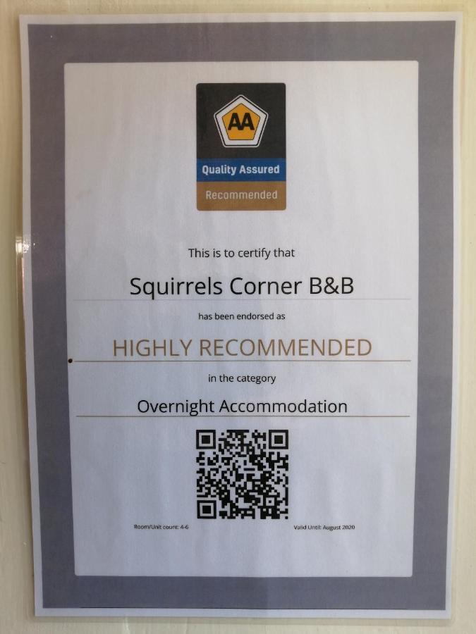 モンタギュー Squirrels Corner Bed & Breakfast エクステリア 写真